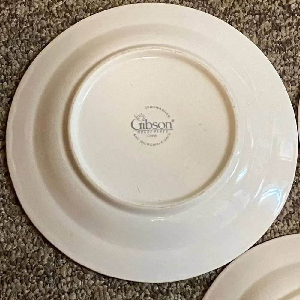 VTG, Gibson China Ivory Lot White Porcelain Dinner Plates with Pink Rose Accent